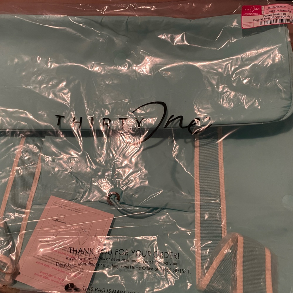 Deluxe Travel Tote in Carribean Blue